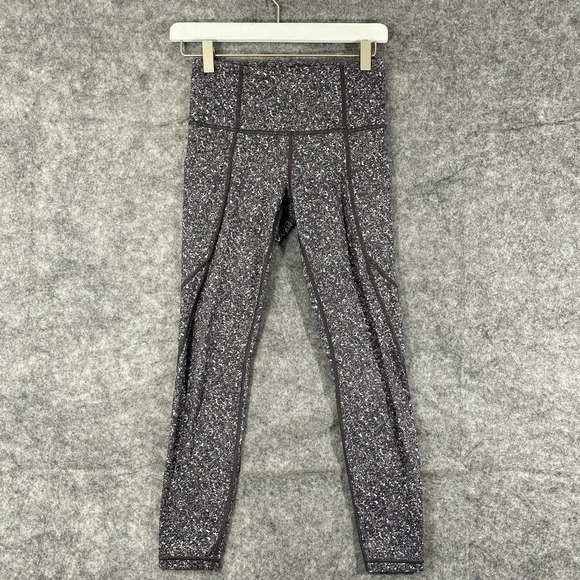 Athleta Leggings XS Petite Gray Pebble Beach Printed High Rise Pocket Tight - Picture 1 of 16